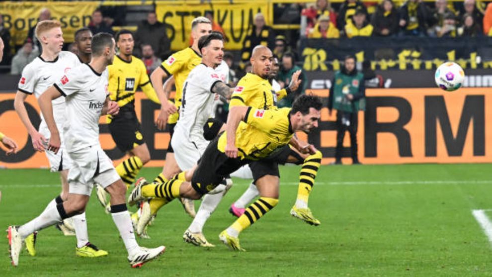 El Dortmund remontó en casa ante Frankfurt. (Foto: Getty Images)